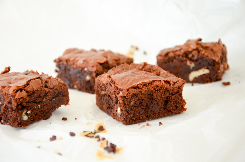 Kokos-Nuss Brownies-2 - Baking Barbarine