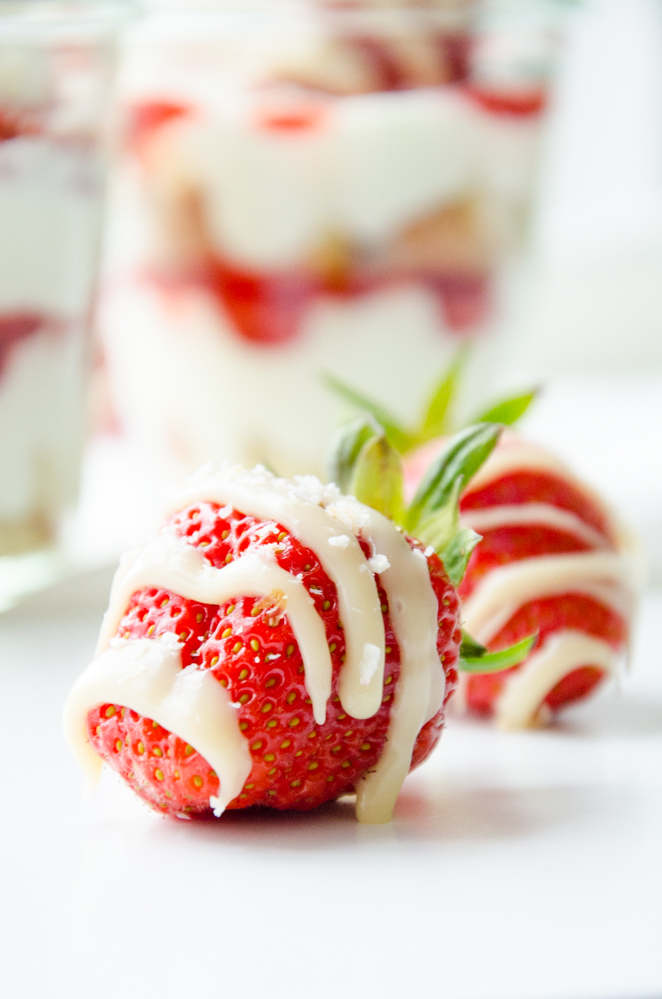 Erdbeer-Kokos-Dessert-5