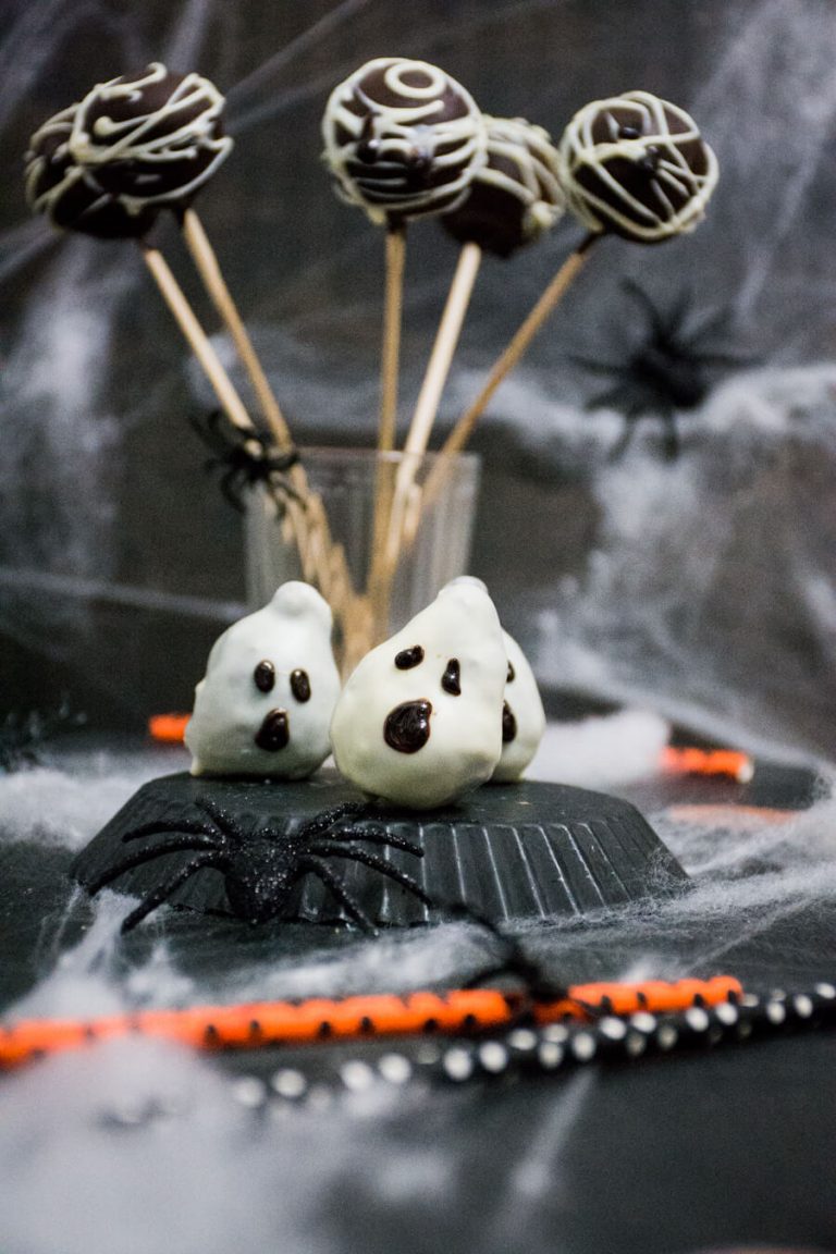 Geistige Halloween Cake Pops: Geister, Kürbisse und Mumien - Baking ...